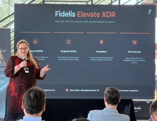 Maria Presenting in Cybersecurity Events